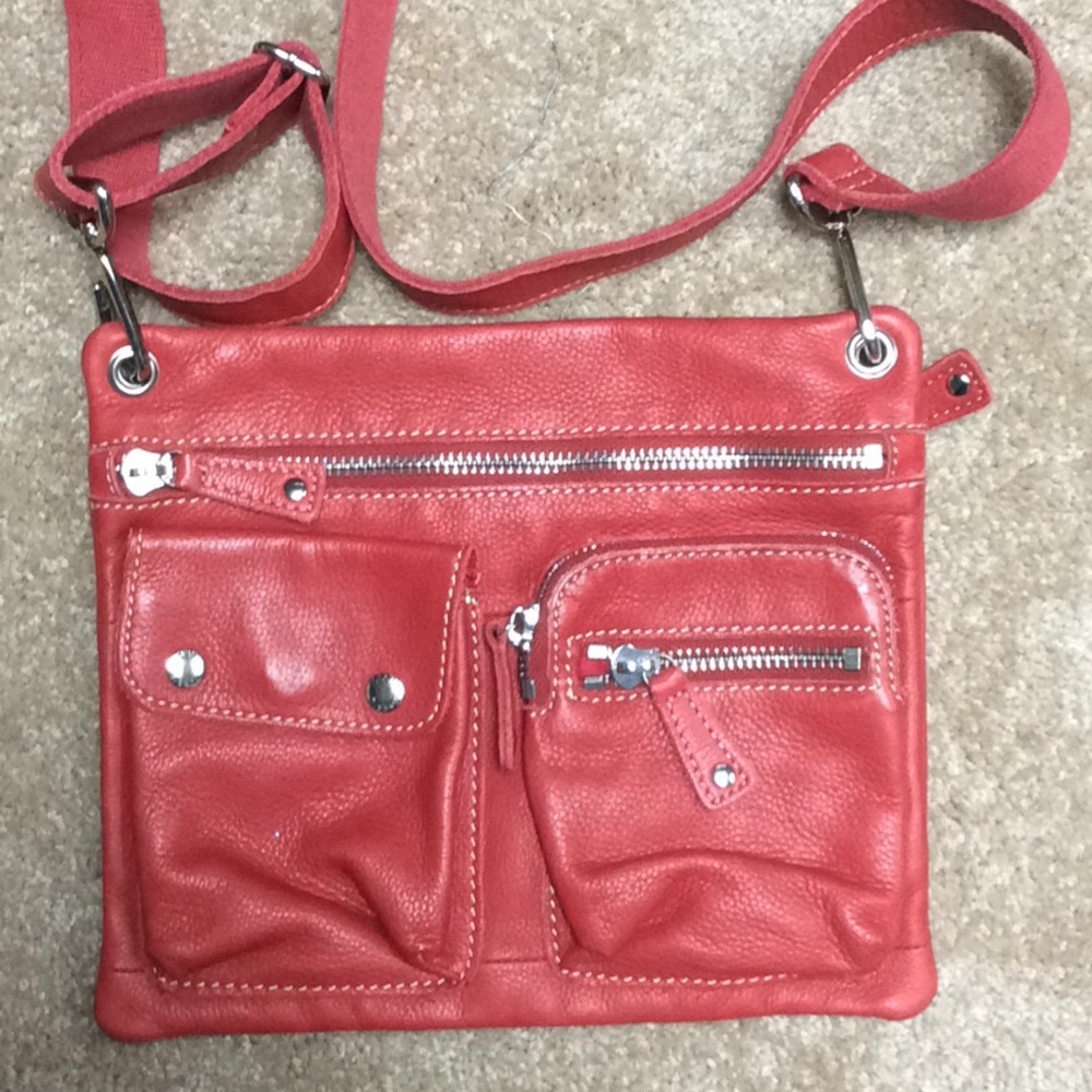 Fossil red cross body